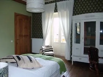 Le Buala Maison D'hotes * Antist